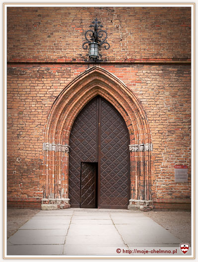 Główny portal kościoła farnego